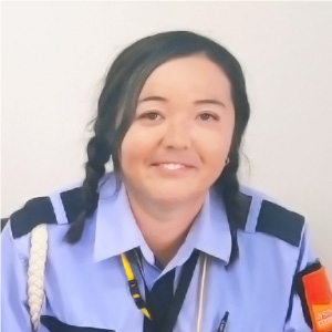 現役社員に聞く 交通誘導警備のお仕事 青森みちのく警備保障株式会社 採用サイト